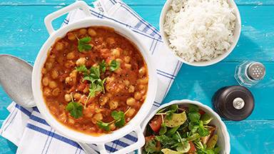 Hemgjord ärtsoppa med färsk ingefära