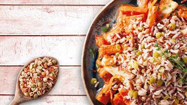 Vegetarisk hallomistroganoff med Råris- och Ärtmix